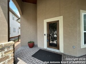 Building Photo - 8123 Poconos Run