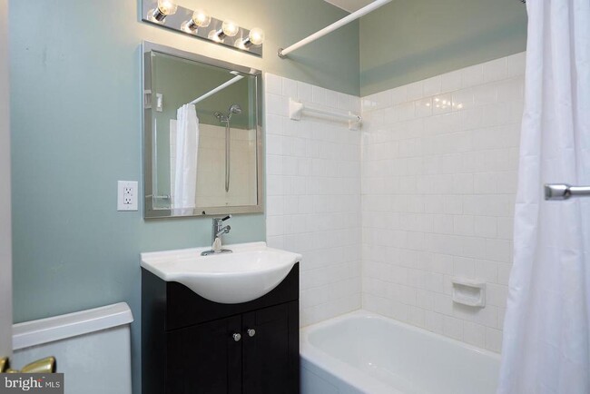 Building Photo - 2501 Windbreak Dr