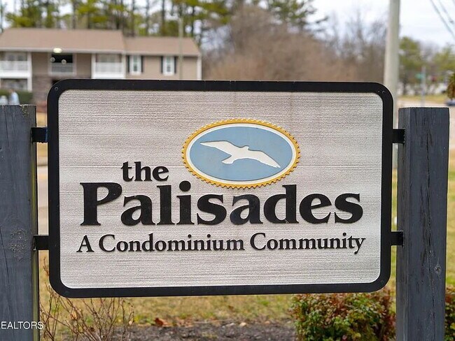 Building Photo - Prime West Knoxville Palisades Community 3/2 Condo