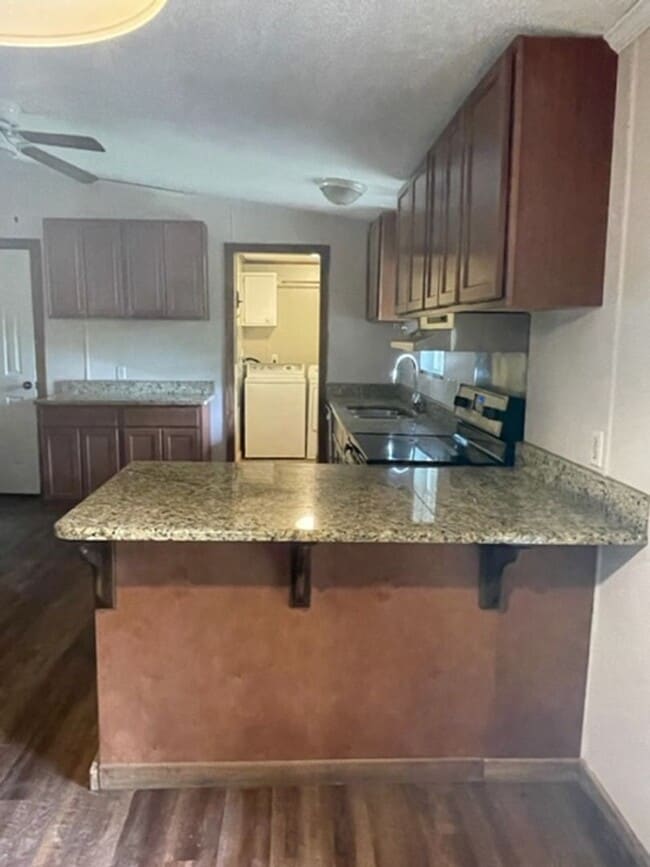 Building Photo - Rustic home in Citronelle