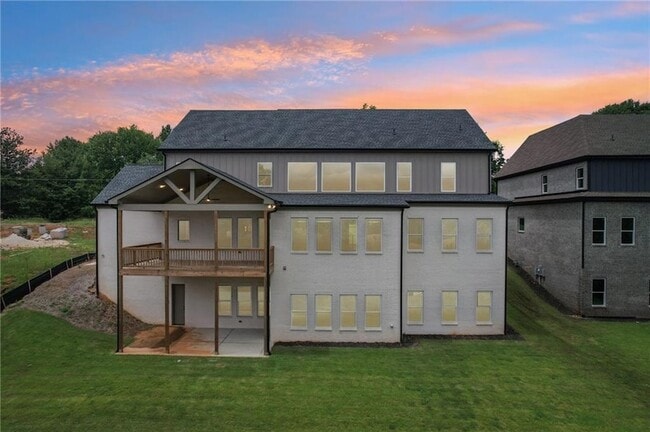 Building Photo - 3263 N Bogan Rd NE