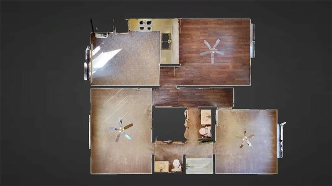 Building Photo - 305 Manuel Dr