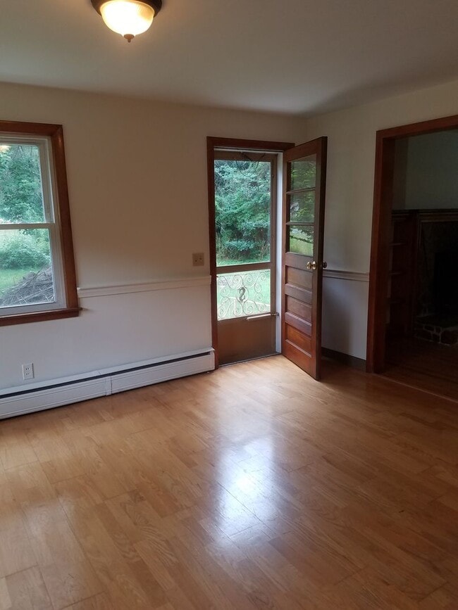 Building Photo - Available in Simsbury