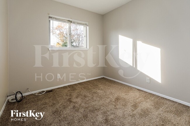 Building Photo - 136 Pacific Dr