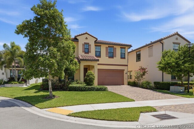 Building Photo - 11760 Bayview Cir