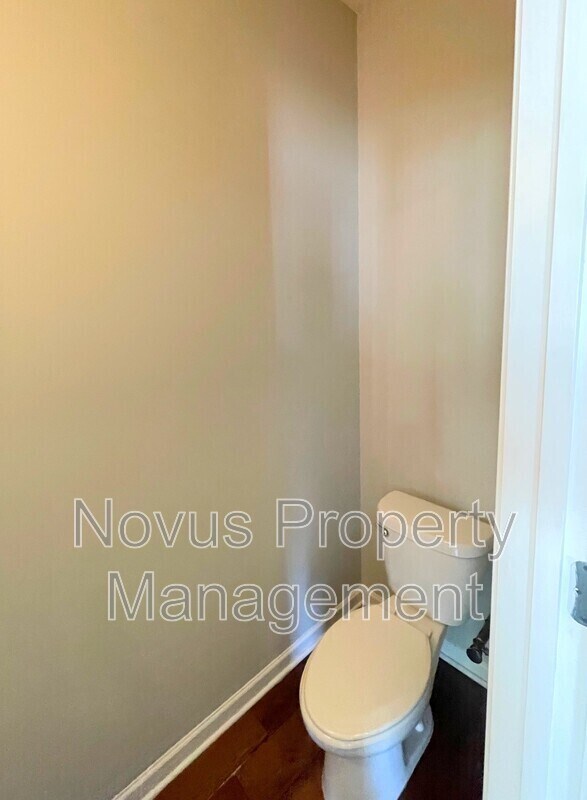 Building Photo - 149 High Point Way