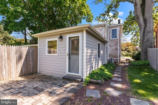 Building Photo - 109 Mercer St