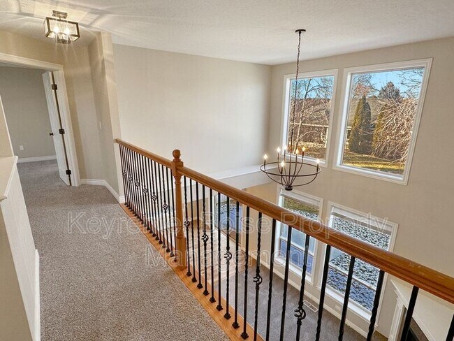 Building Photo - 538 E Halpin Dr