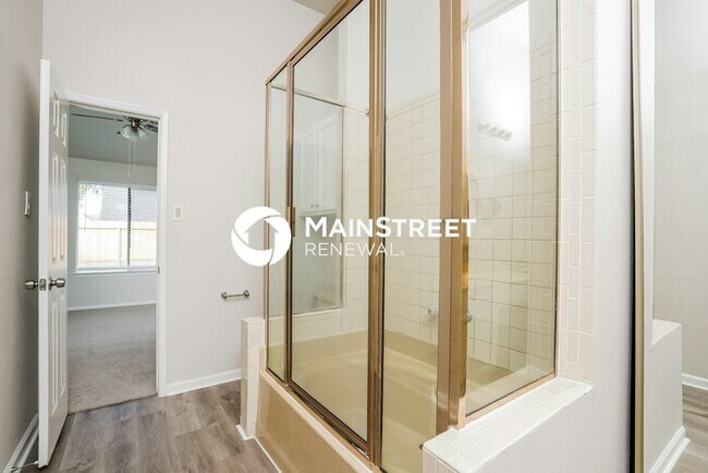 Building Photo - 3 Bedroom Pet-Friendly Home in CYPRESS, TX with Main Street Renewal