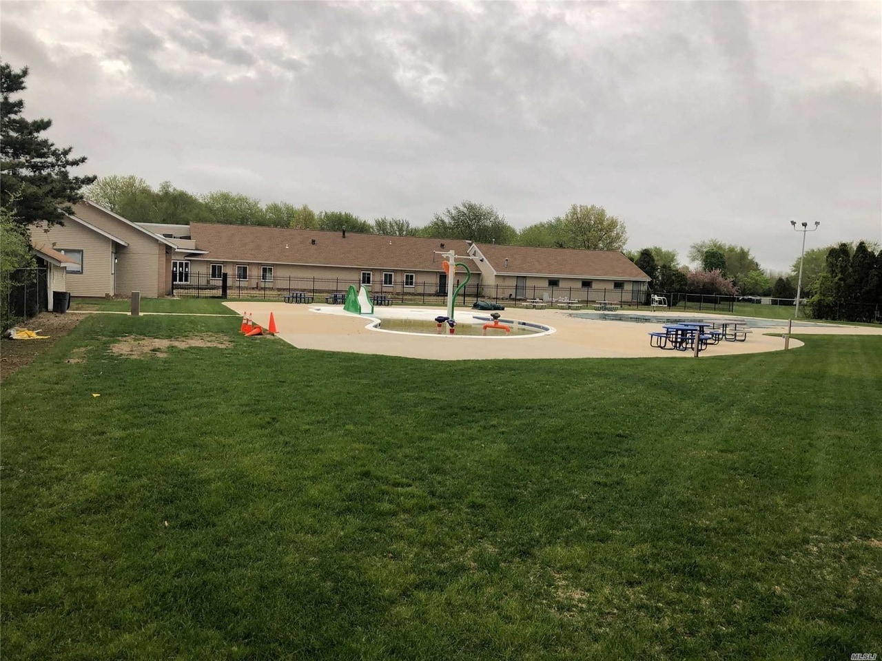 Building Photo - 23 Fargo Ct