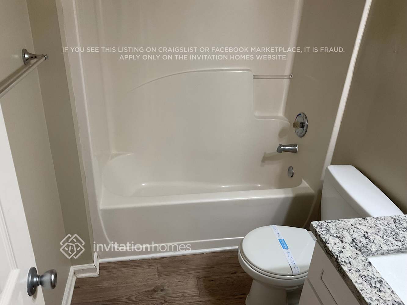 Building Photo - 135 Hidden Creek Dr