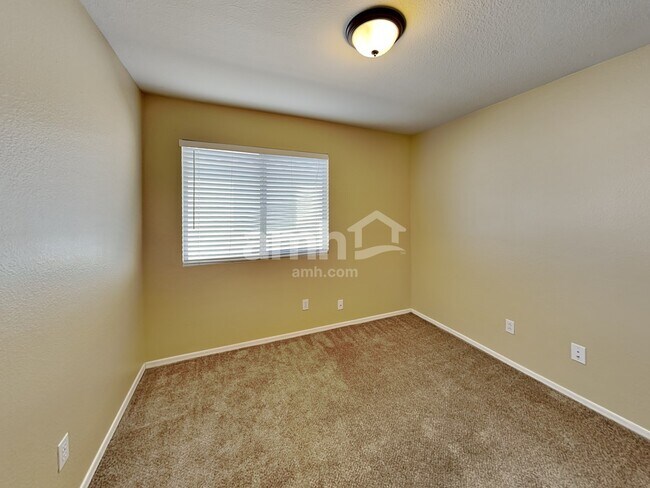 Building Photo - 8655 E Crescent Ave