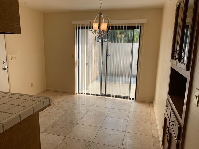 Building Photo - Charming condo coming soon!