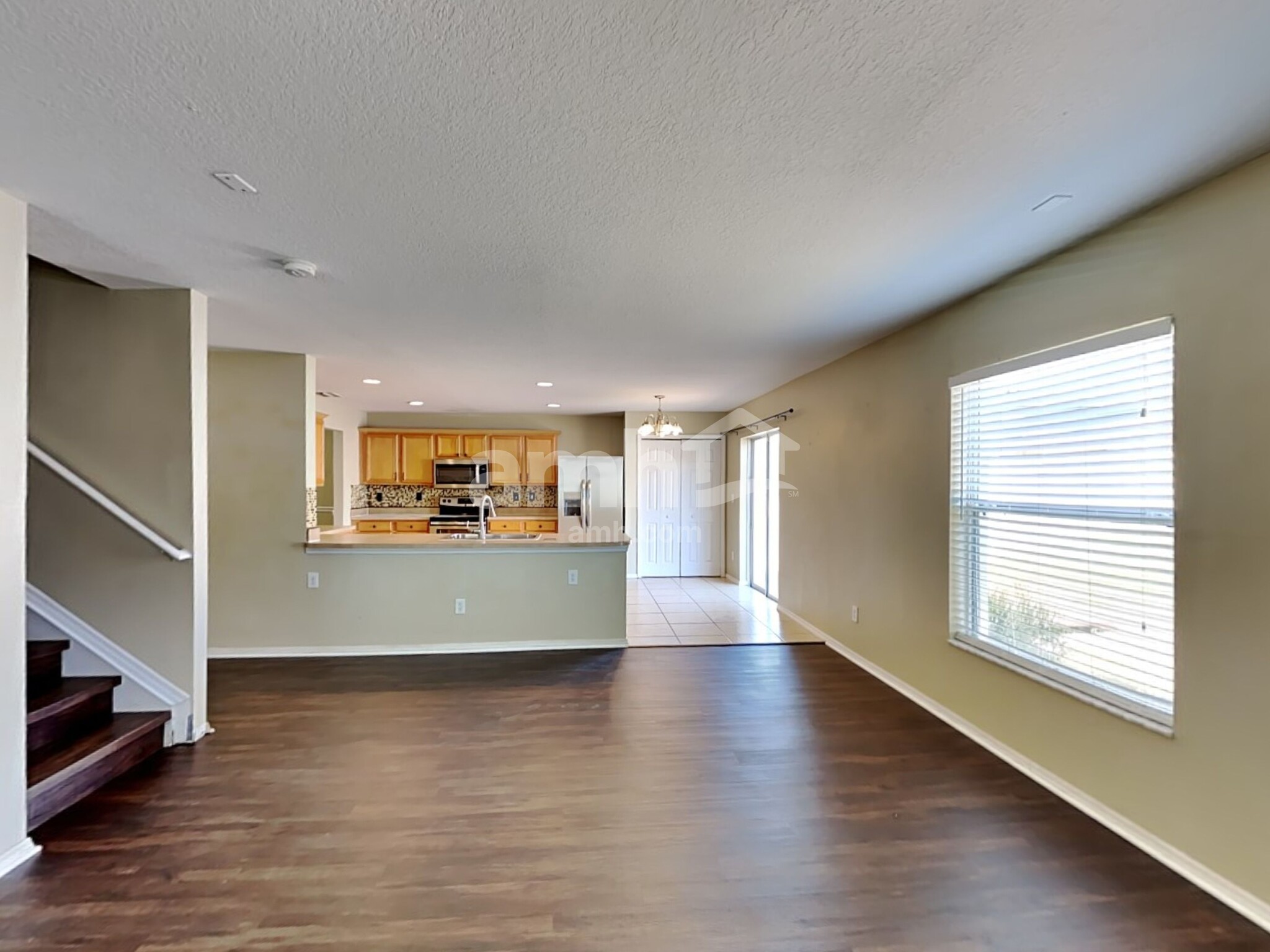 Building Photo - 30915 Sonnet Glen Dr