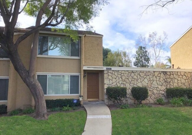 Building Photo - 15076 Varsity St