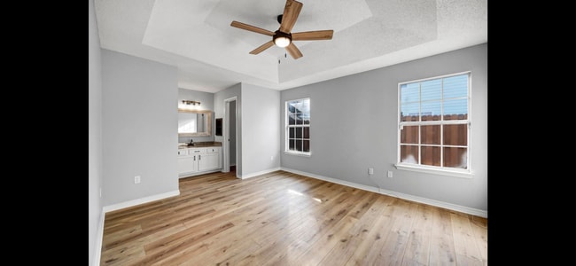 Building Photo - 142 Beach Dr