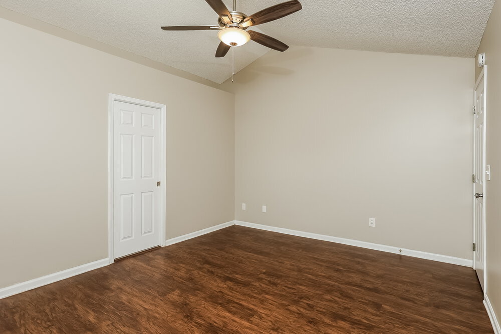 Building Photo - 338 Wildberry Ct