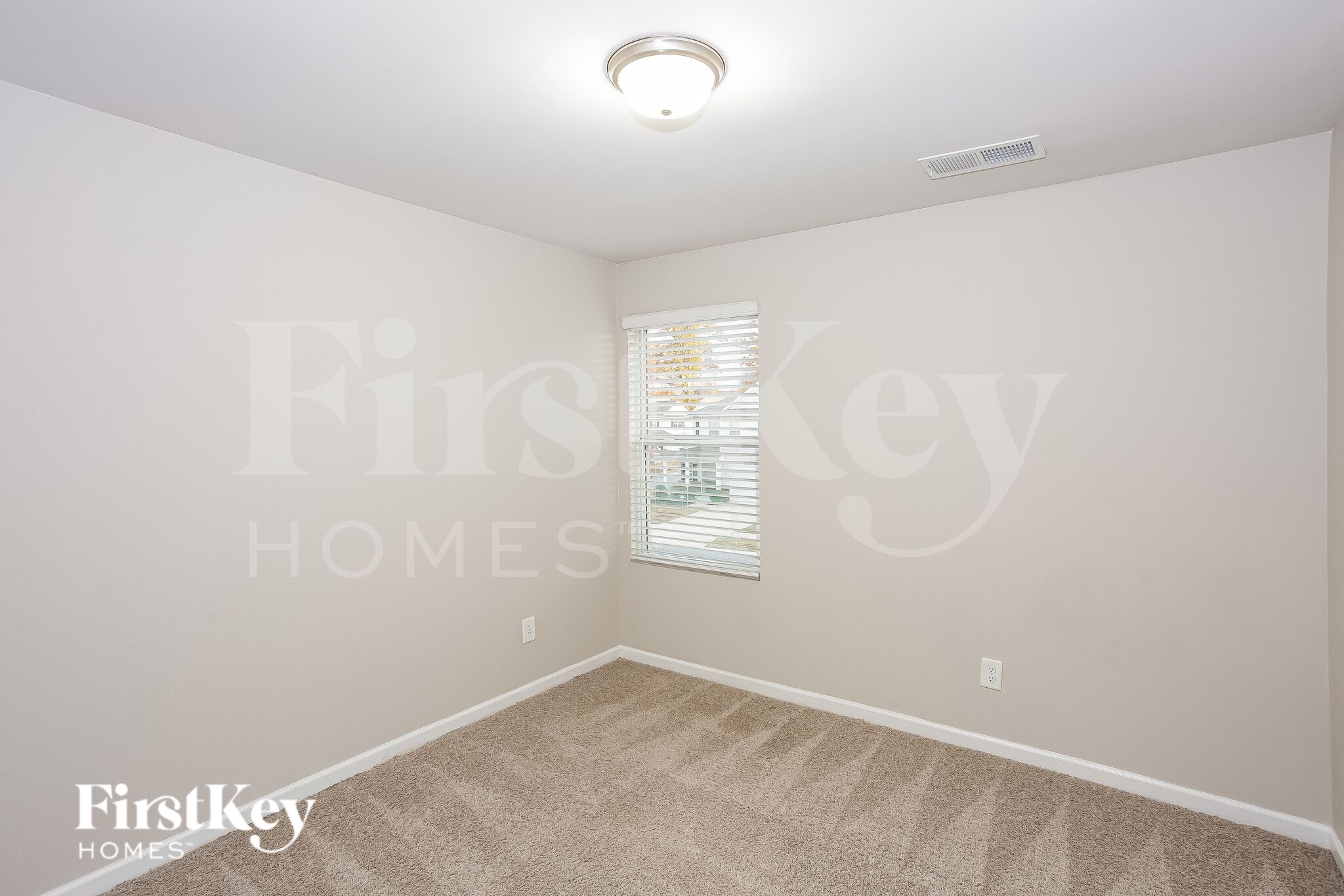 Building Photo - 9612 Hamel St