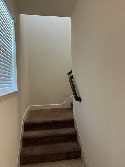 Building Photo - 9790 Quartette Dr
