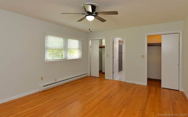 Building Photo - 62 Candlewood Lake Rd