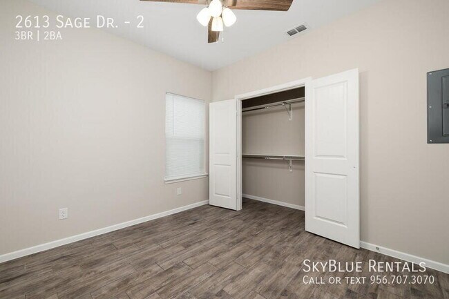 Building Photo - 2613 Sage Dr