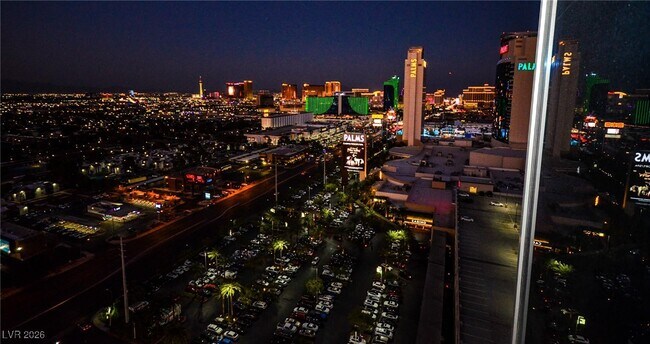 Building Photo - 4381 W Flamingo Rd