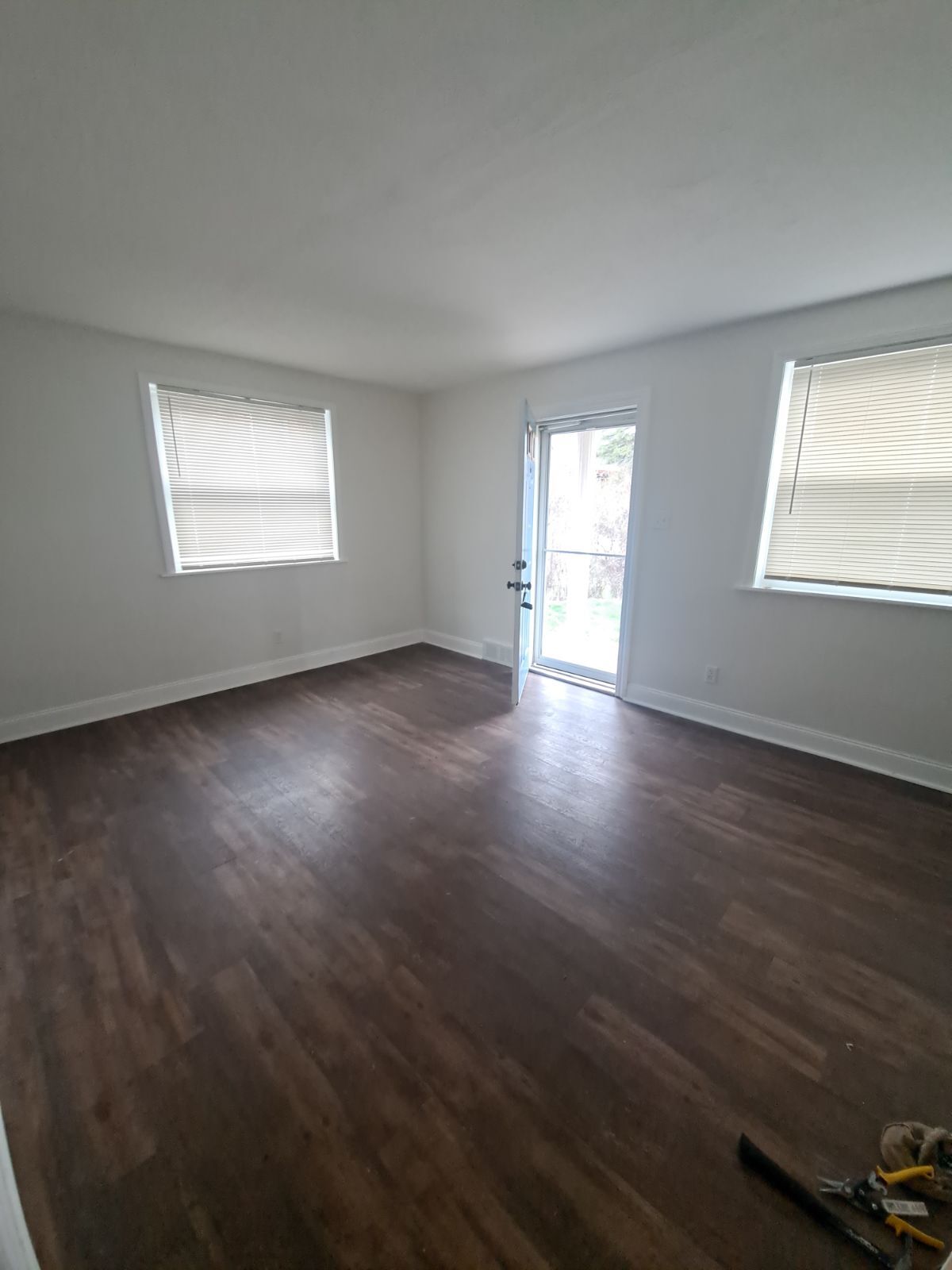 Building Photo - 700 Ridgeside Pl