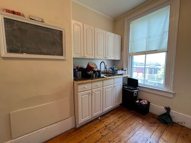 Primary Photo - 95 Upland Rd