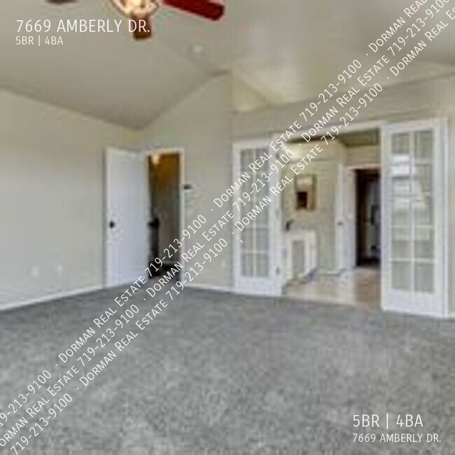 Building Photo - 7669 Amberly Dr