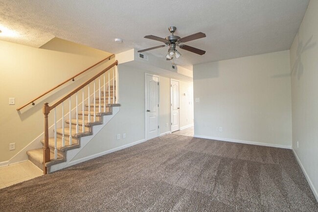 Building Photo - 916- A Charlotte Street