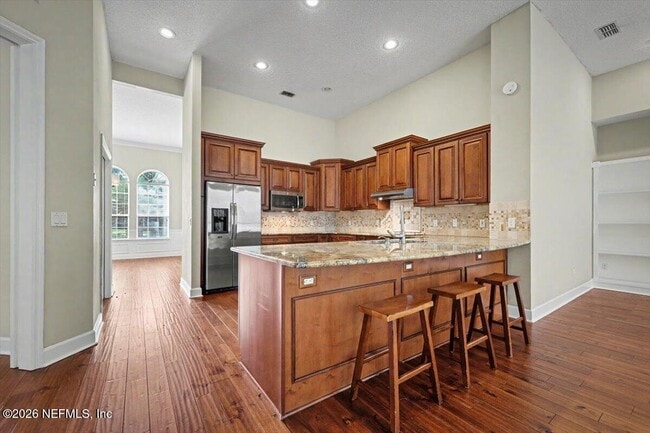 Building Photo - 337 S Mill View Way