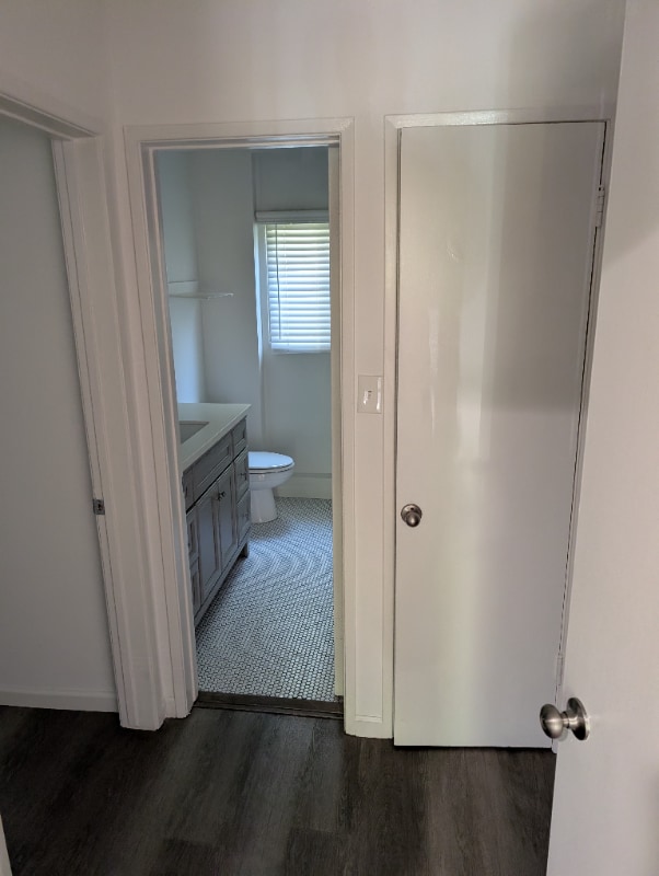 Building Photo - 5971 Chula Vista Way