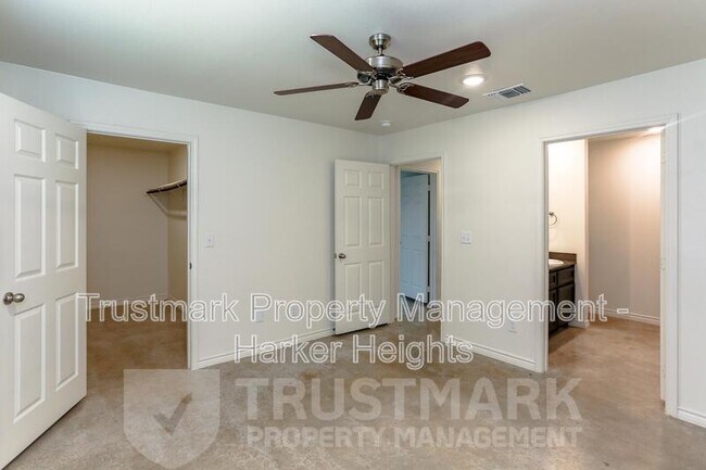 Building Photo - 2328 Duntov Dr