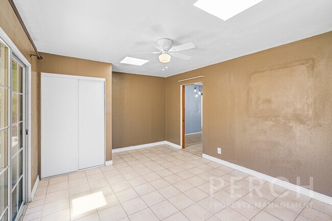 Building Photo - 41344 Mayberry Ave