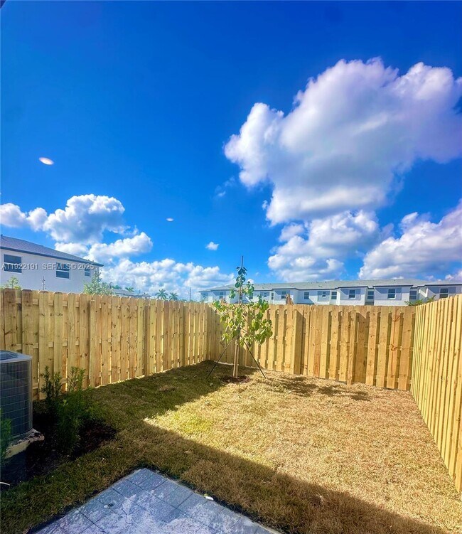 Building Photo - 26832 SW 121st Ave