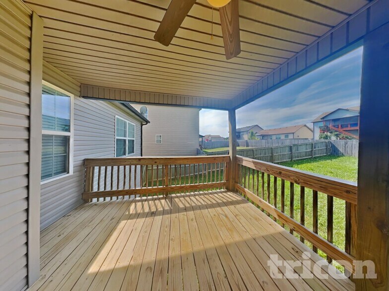 Building Photo - 1195 Belvoir Ln
