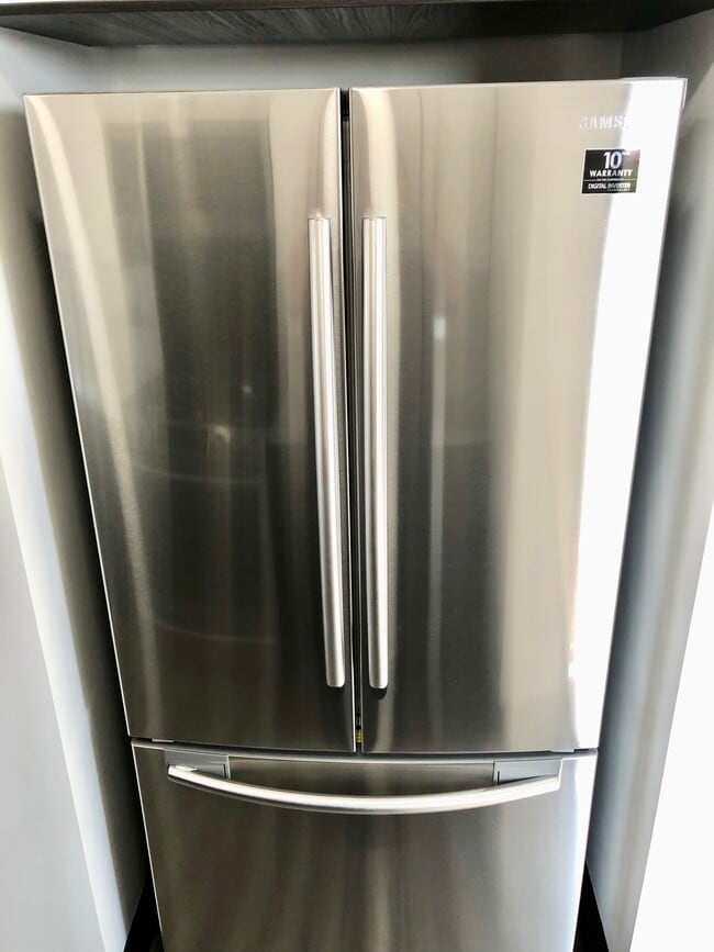 Building Photo - 1702 Hermosa Ave