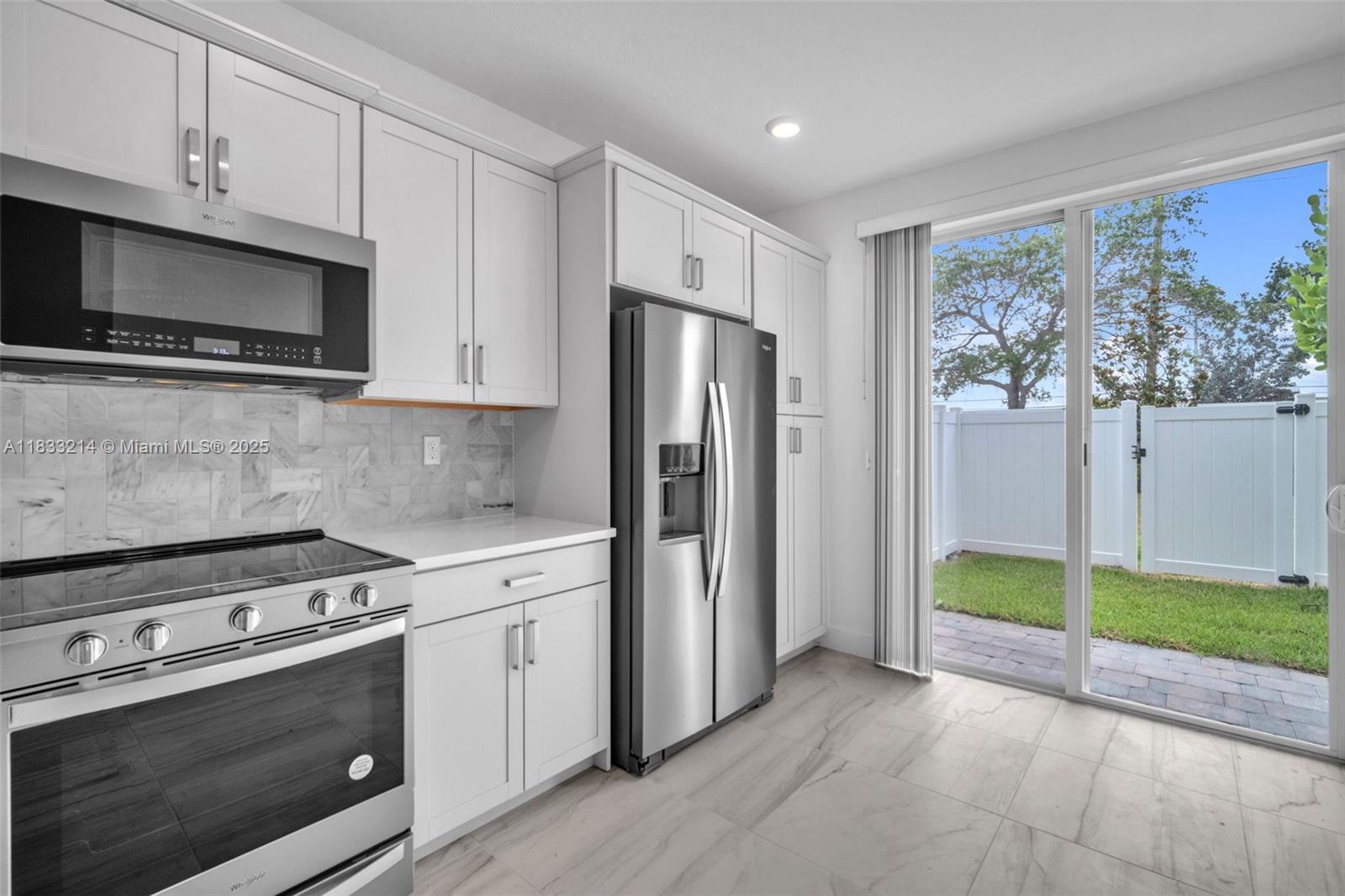 Building Photo - 142 SW 171st Way