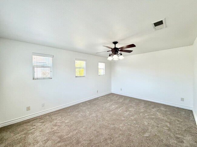 Building Photo - Charming 3 Bedroom 2.5 Bathroom Northstar Ranch Home with Spacious Layout & Community Amenities