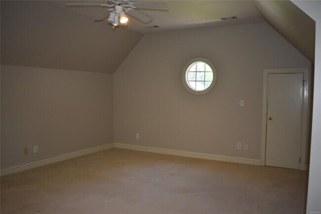 Building Photo - 8212 Glynnwood Dr