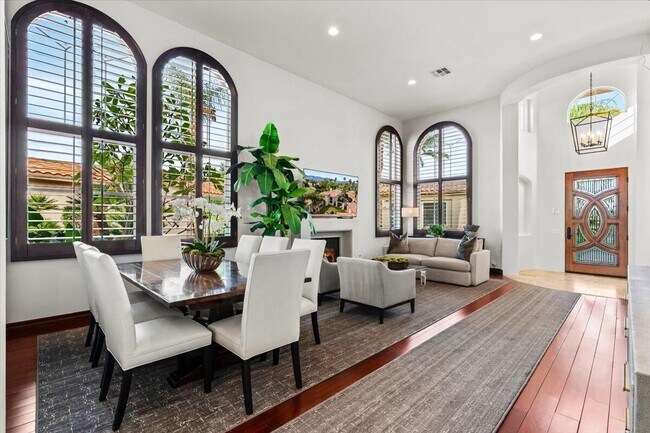 Building Photo - 79910 Mission Dr E