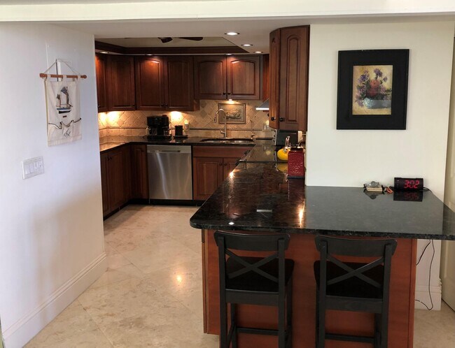 Building Photo - 3610 S Ocean Blvd