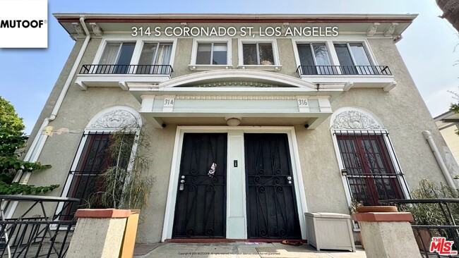 Primary Photo - 314 S Coronado St