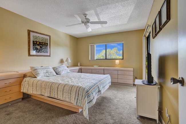 Building Photo - 15235 Lakes of Delray Blvd
