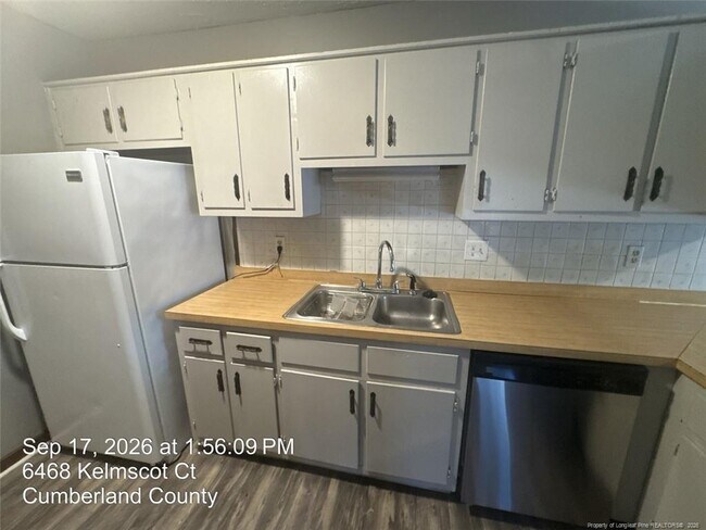 Building Photo - 6468 Kelmscot Ct
