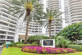 Building Photo - 19195 NE 36th Pl