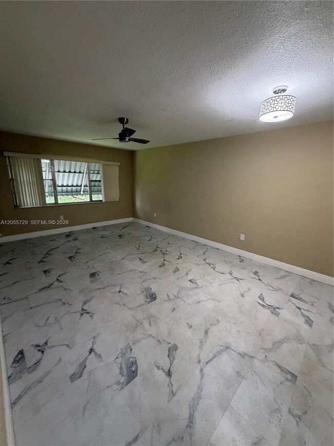Building Photo - 6720 Arbor Dr