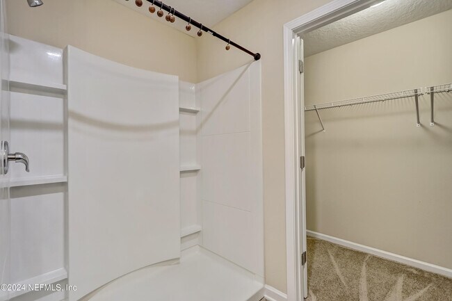Building Photo - 11168 Watkins Ct