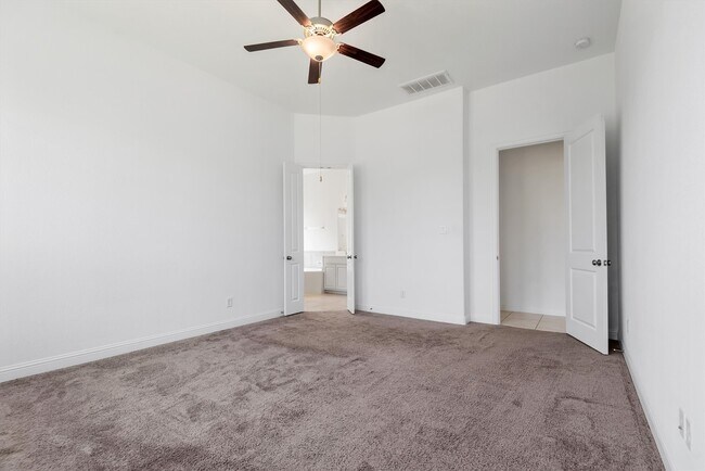 Building Photo - 28215 Whitmore Bend Dr