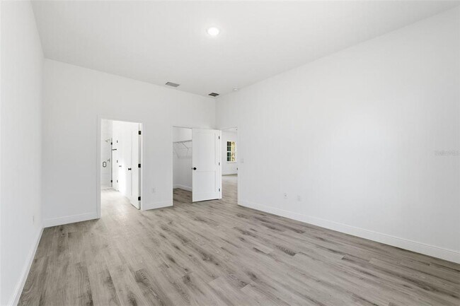 Building Photo - 4473 SW 168th Ln